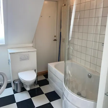 Osterbro 382 * Köpenhamn
